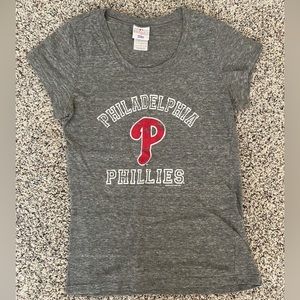 Philadelphia Phillies size L women’s shirt
